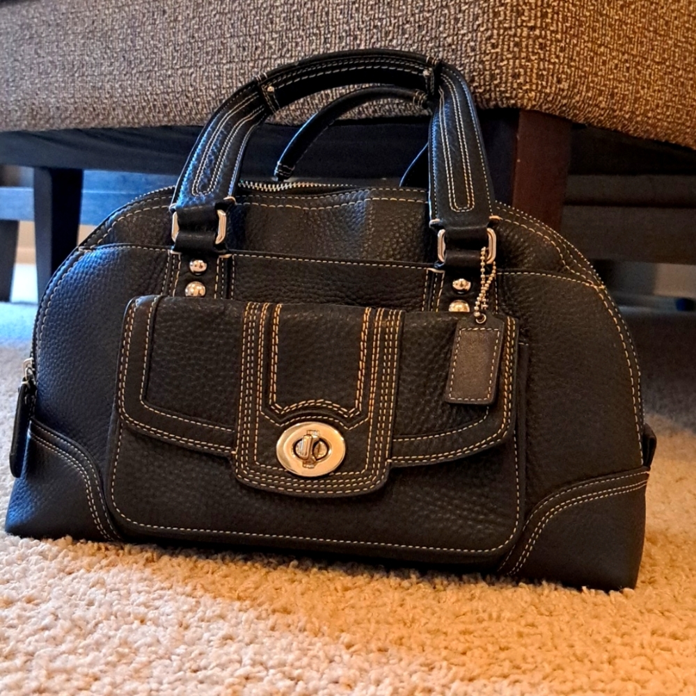 Hand bag